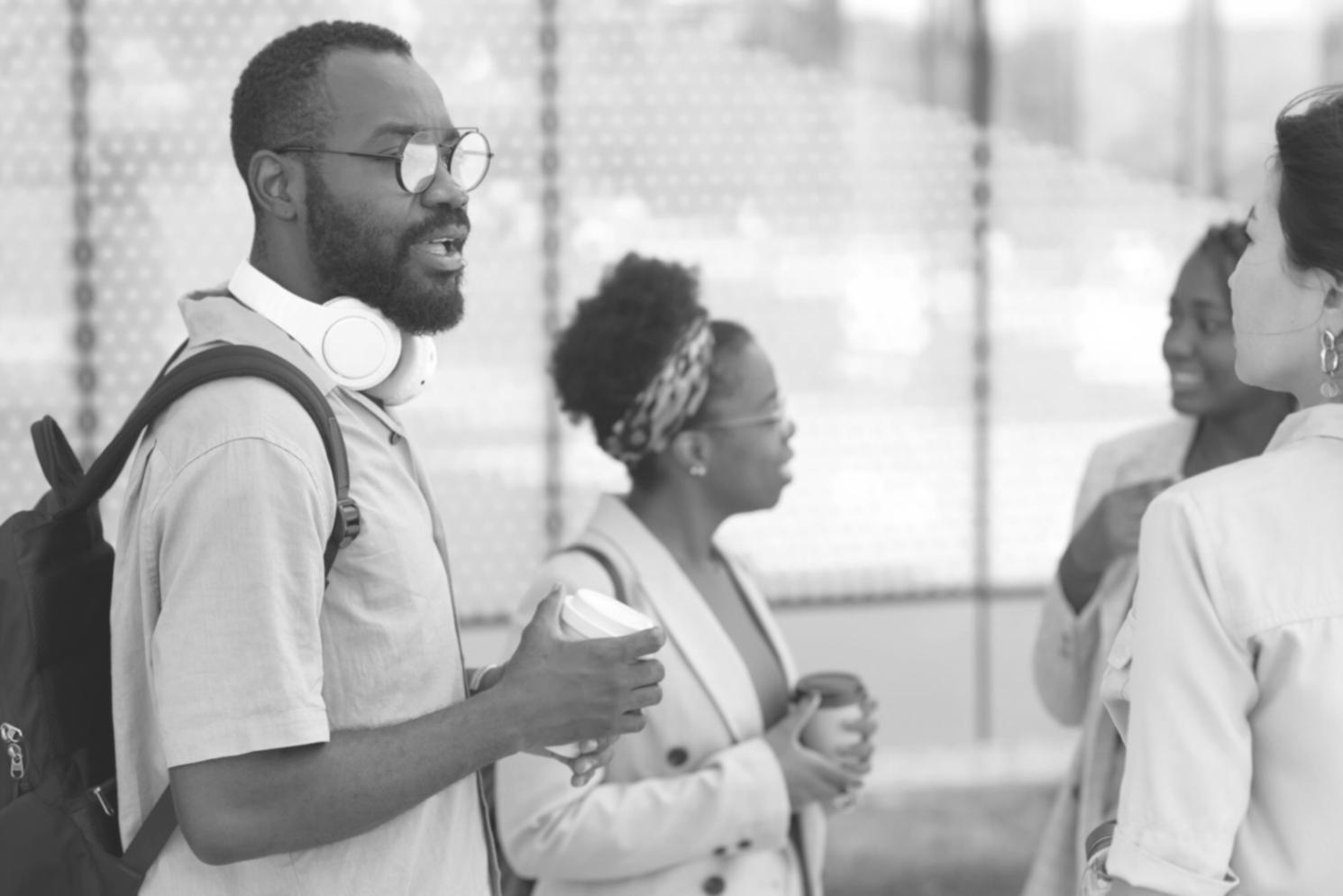 Ambiente professionale per l'analisi finanziaria e la formazione avanzata a Verona